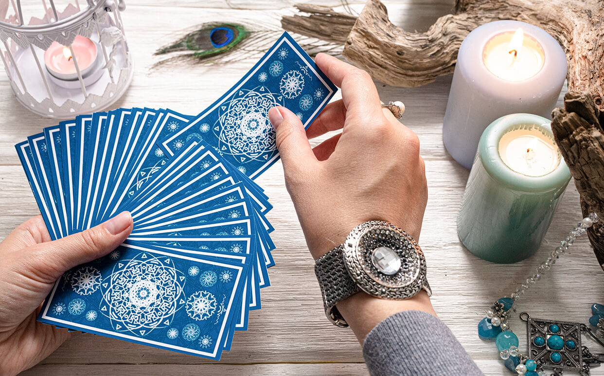 How to Start Your Day by Pulling a Tarot Card