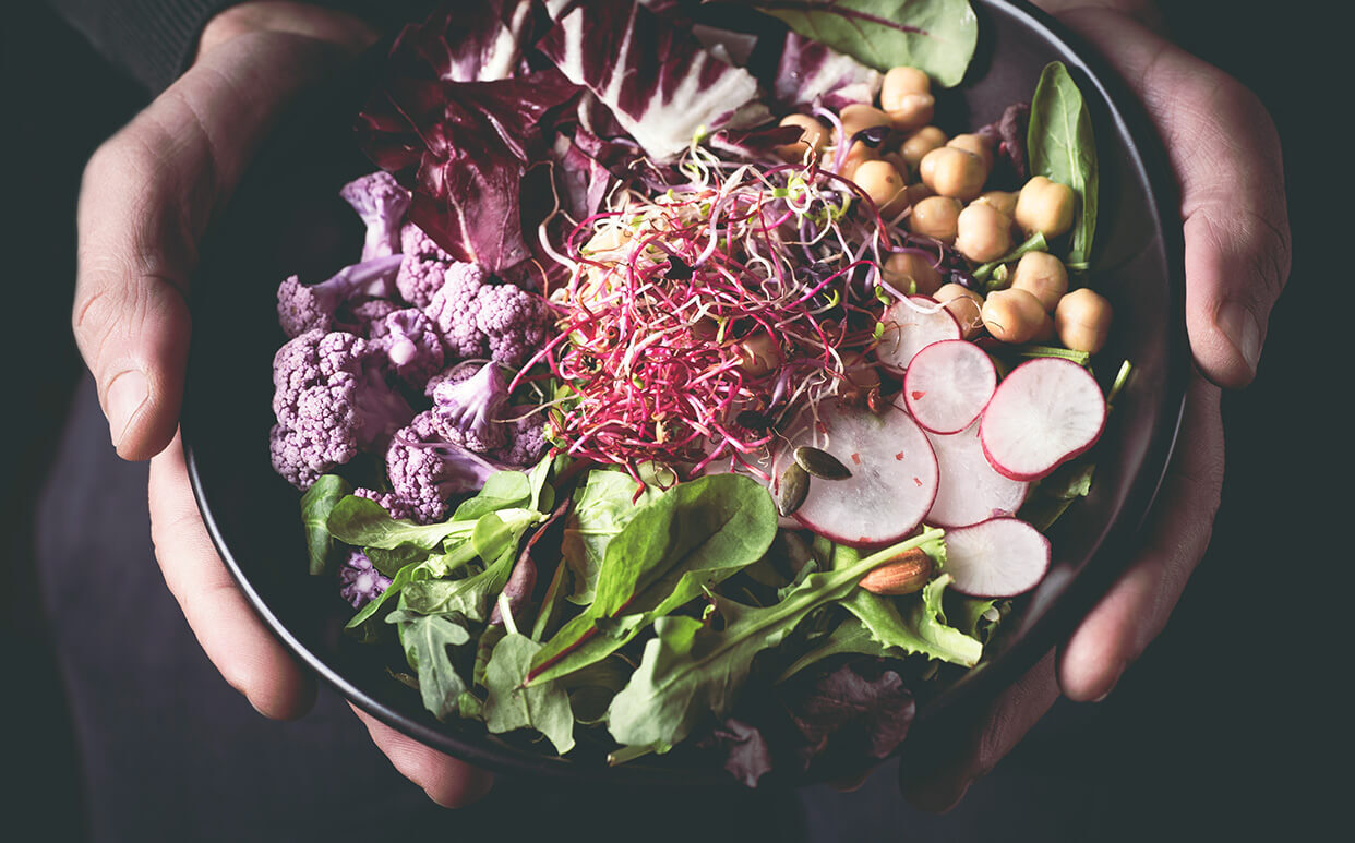 How to Follow the Raw Food Diet